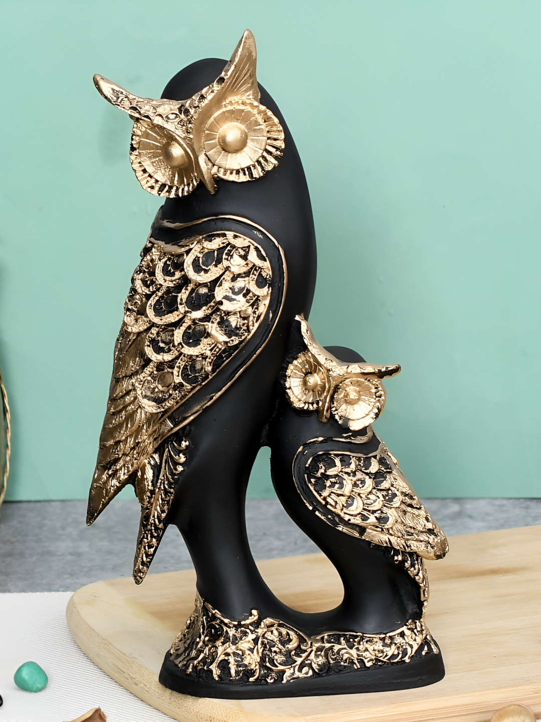 

Craft Junction Gold Toned & Black Birds and Animals Decorative Showpiece
