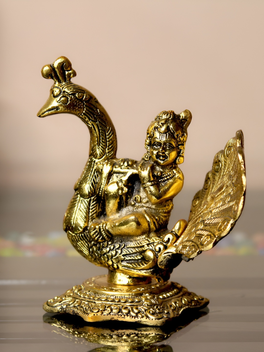 

Craft Junction Gold-Toned Metal Idol Showpiece