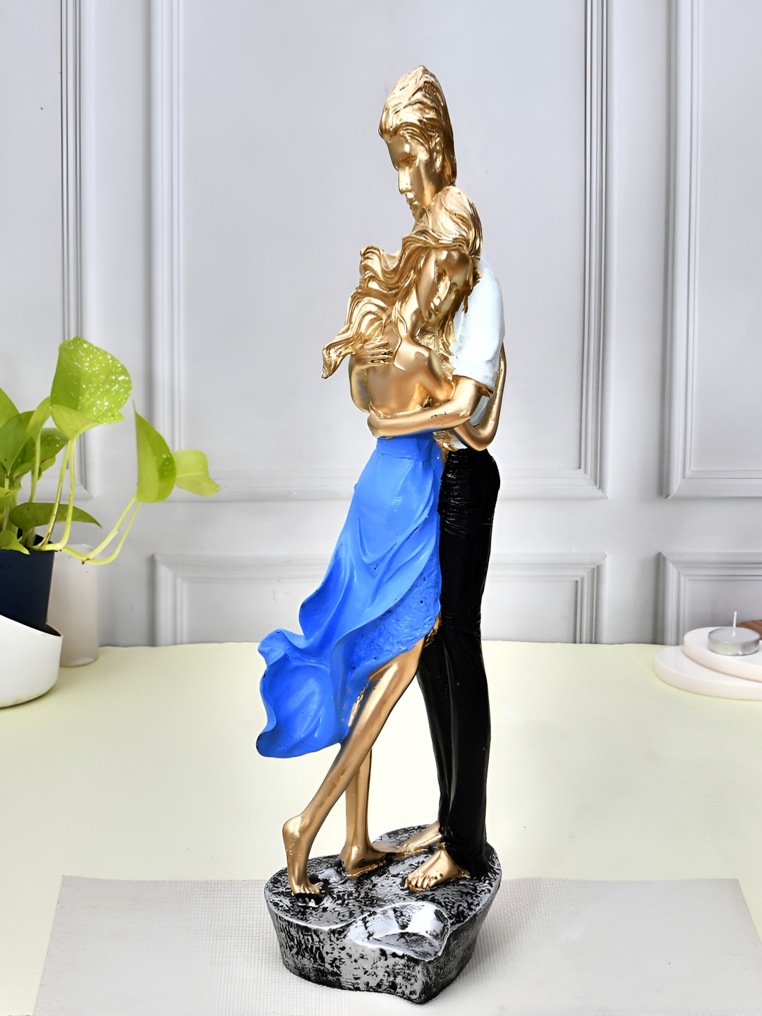 

Craft Junction Gold Toned Polyresin Figurine Showpiece