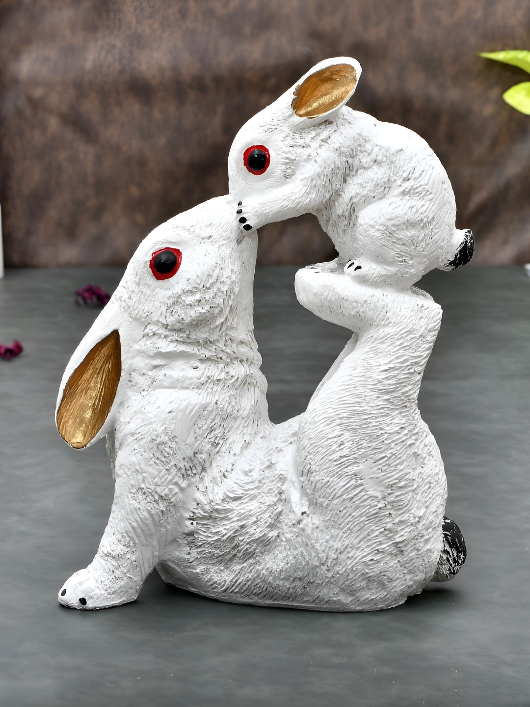 

Craft Junction White Animal Figurine Showpiece
