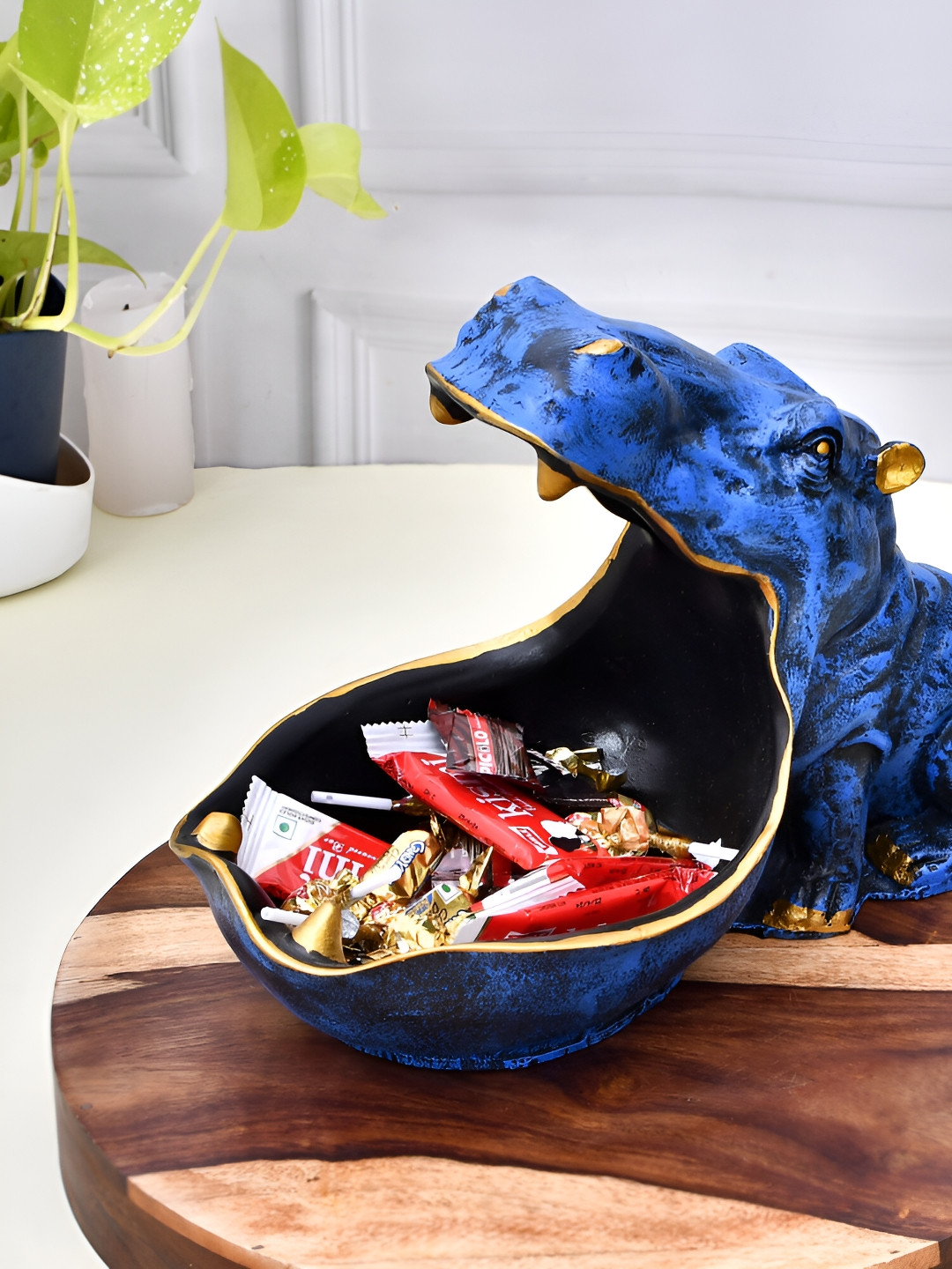 

Craft Junction Blue & Black Fengshui Decorative Showpiece