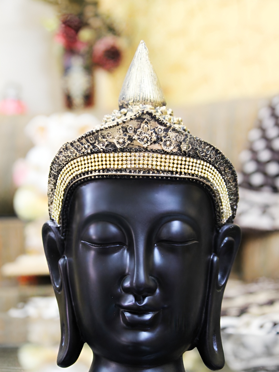 

Craft Junction Black & Gold Toned Buddha Idol Showpiece