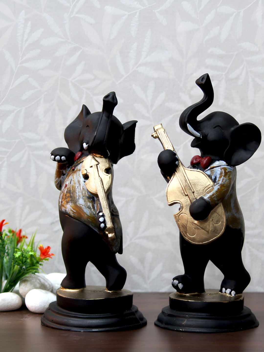 

Craft Junction Black & Gold Toned 2 Pieces Decorative Showpiece
