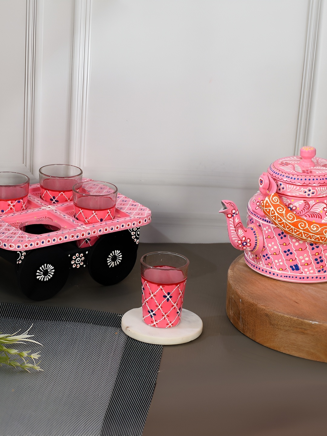 

Craft Junction Pink Metal Curio Showpiece