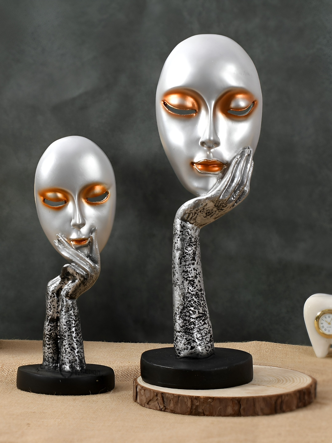 

Craft Junction Silver-Toned Small Figurine Showpiece