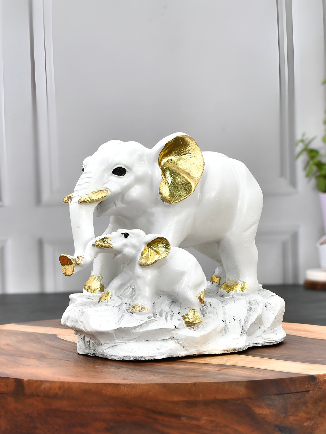 

Craft Junction White & Gold Toned Metal Decorative Showpiece