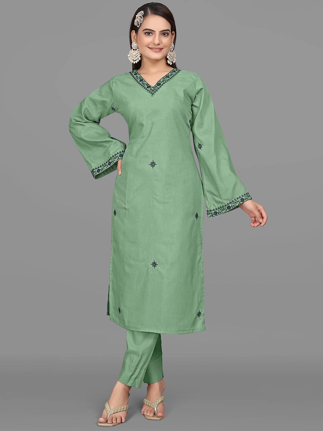 

ZEEPKART Floral Yoke Design Regular Kurta with Trouser & Dupatta, Sea green