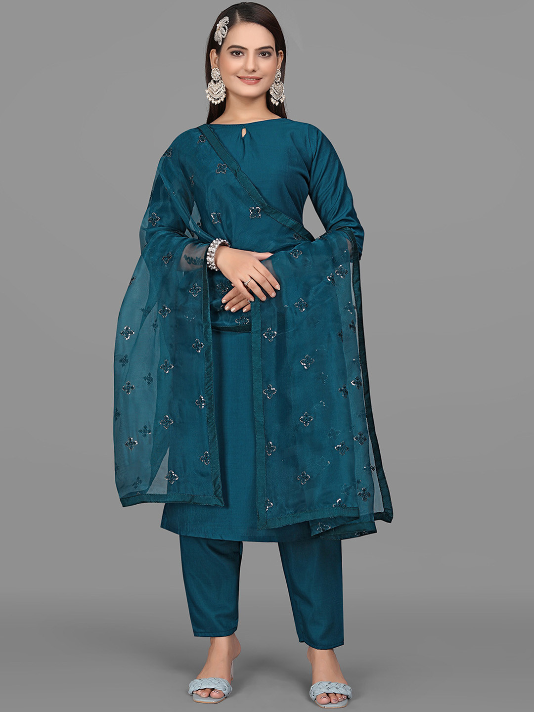

ZEEPKART Regular Kurta with Trouser & Dupatta, Turquoise blue