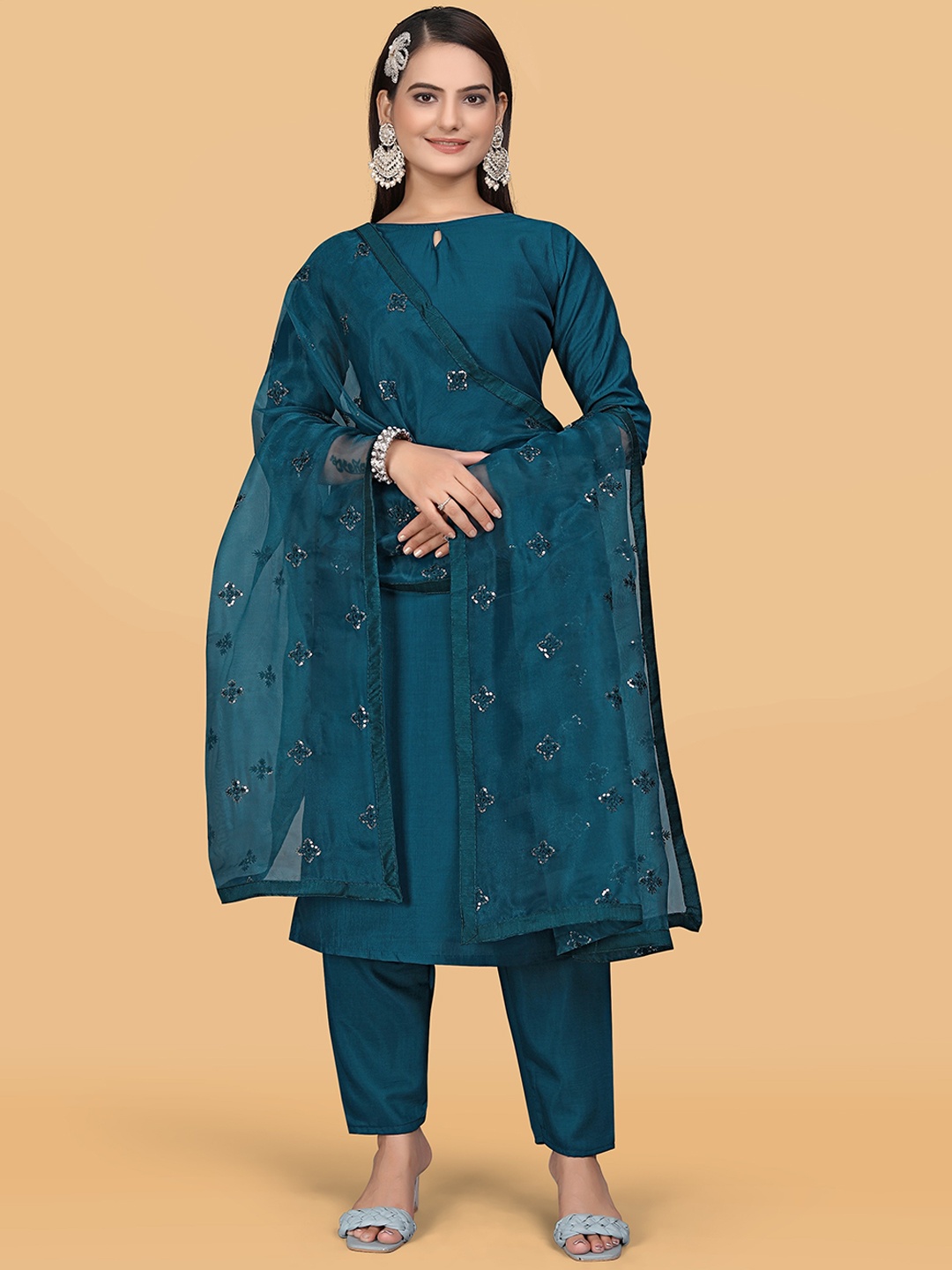 

ZEEPKART Regular Sequinned Kurta with Trouser & Dupatta, Turquoise blue