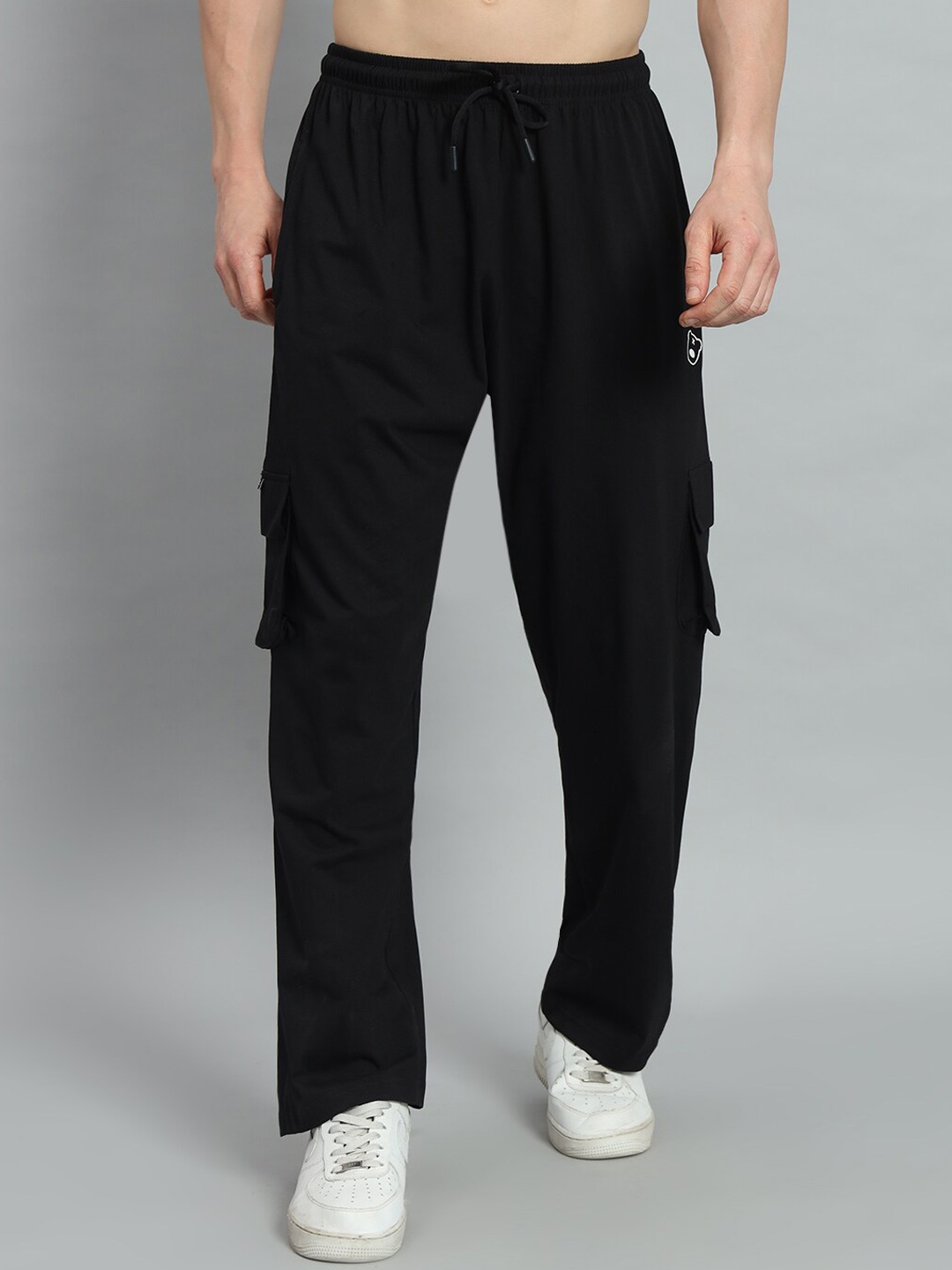 

GRIFFEL Men Mid-Rise Relaxed-Fit Cotton Track Pant, Black