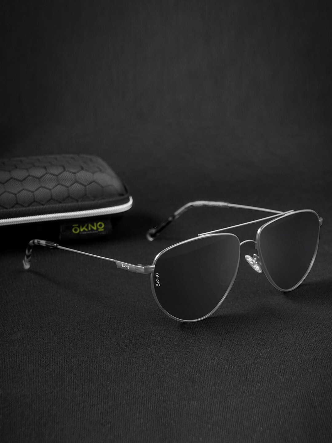 

Eyewearlabs Ren Unisex Aviator Sunglasses with Polarised Lens ELOKRenSntC2-Black