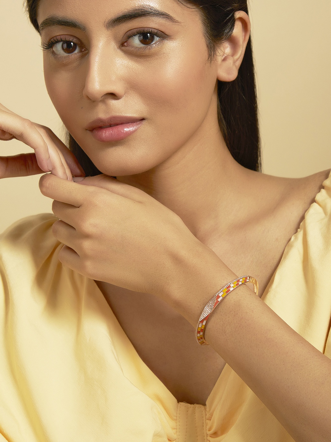 

Kushal's Fashion Jewellery Women Rose Gold-Plated Cubic Zirconia Kada Bracelet