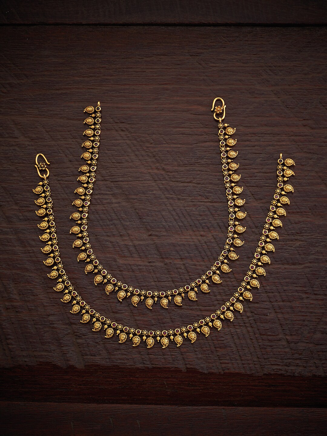 

Kushal's Fashion Jewellery Gold-Plated Artificial Stones Anklet