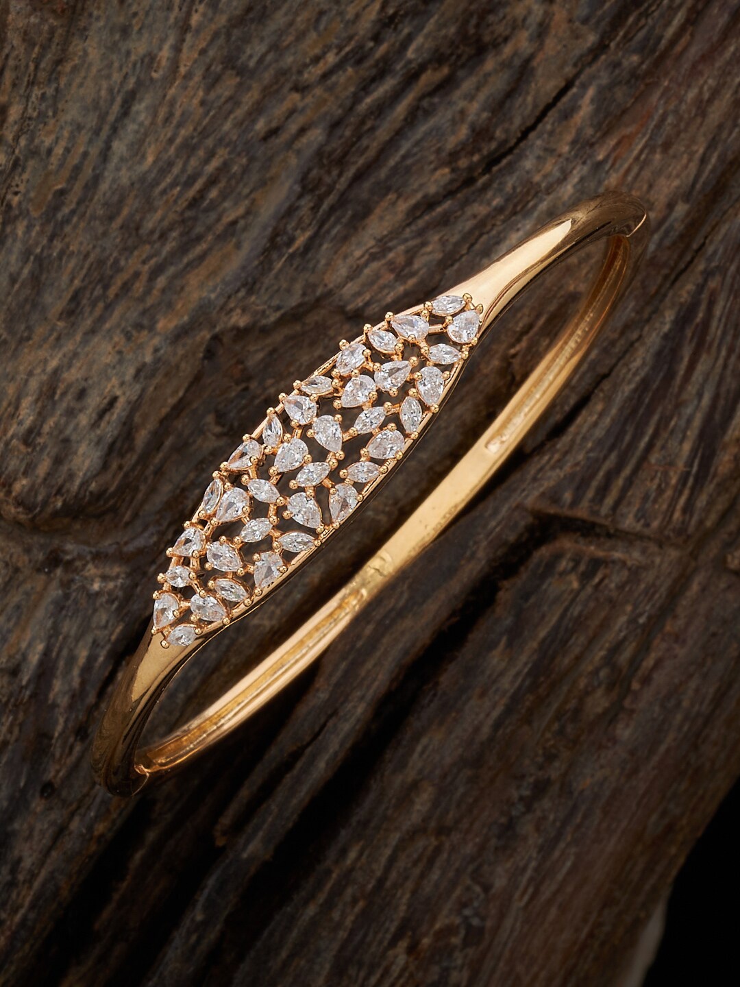 

Kushal's Fashion Jewellery Cubic Zirconia Gold-Plated Kada Bracelet