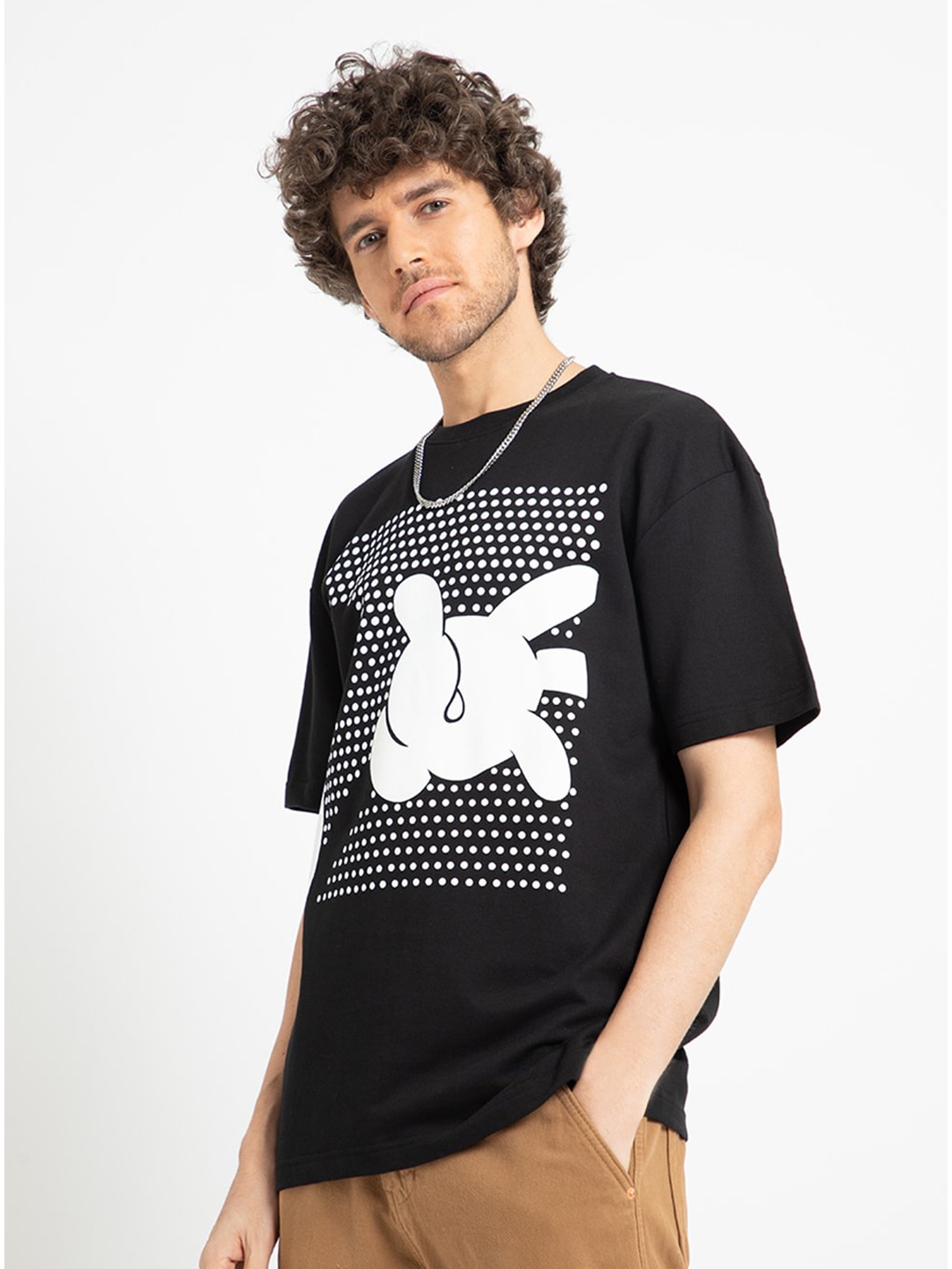 

Banana Club Men Printed Drop-Shoulder Sleeves T-shirt, Black