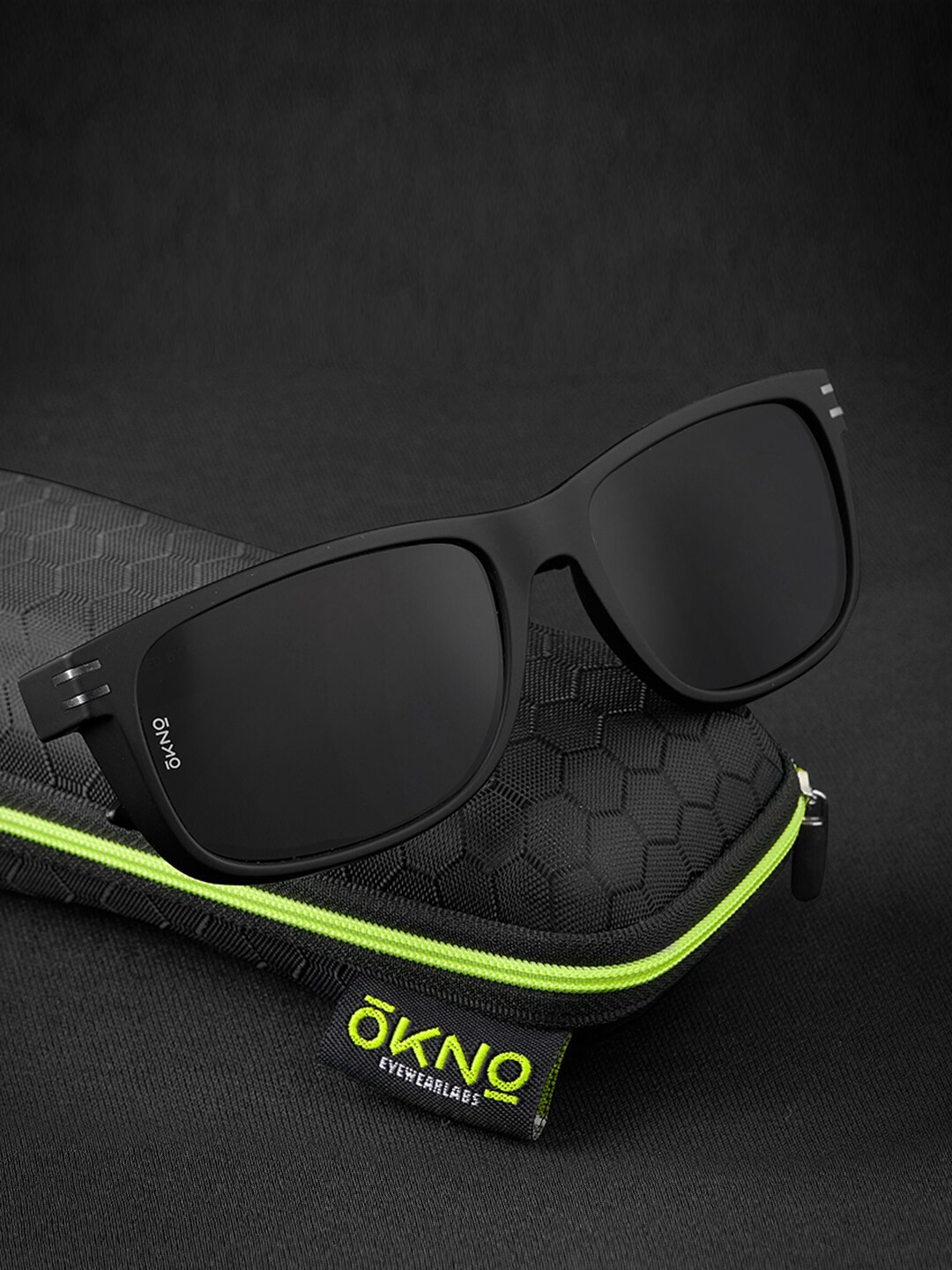 

OKNO Unisex Rectangle Sunglasses with Polarised Lens OKSalvoFKC1, Black