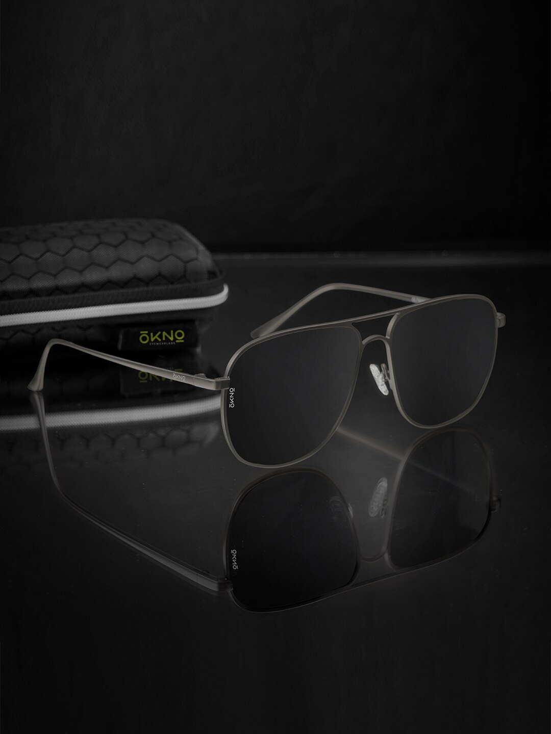 

OKNO Unisex Rectangle Sunglasses with Polarised Lens OKHiroSntC3, Black