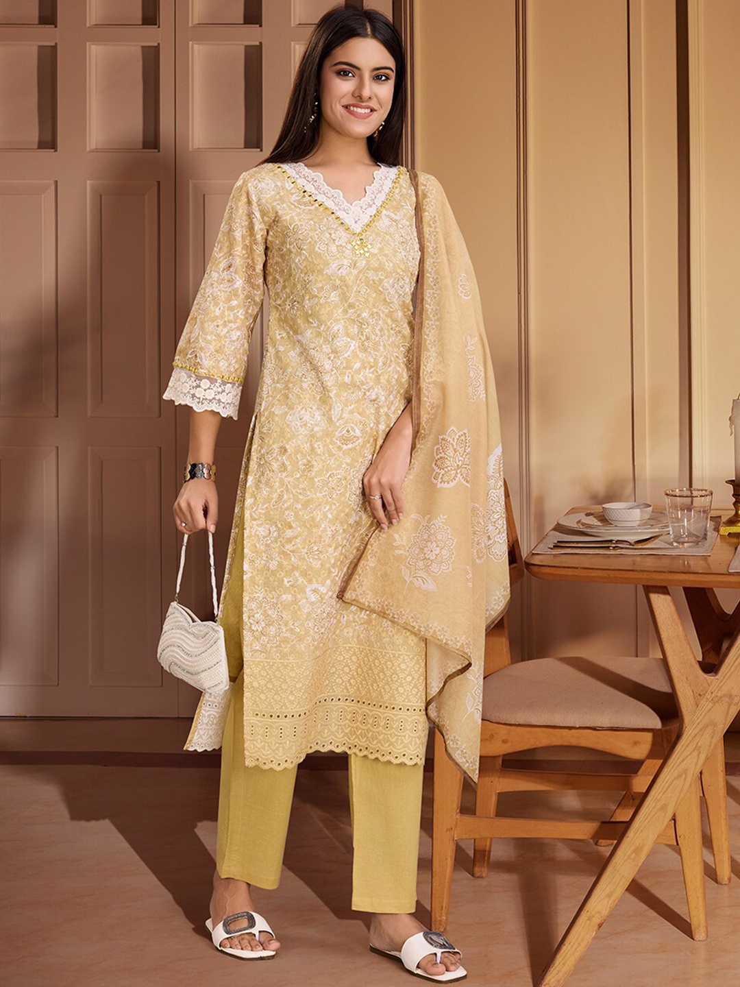 

House of Pataudi Floral Printed Embroidered Yoke Or Border Design Kurta Set, Mustard