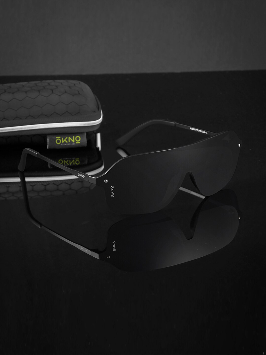 

OKNO Unisex Rectangle Sunglasses With Polarised Lens, Black