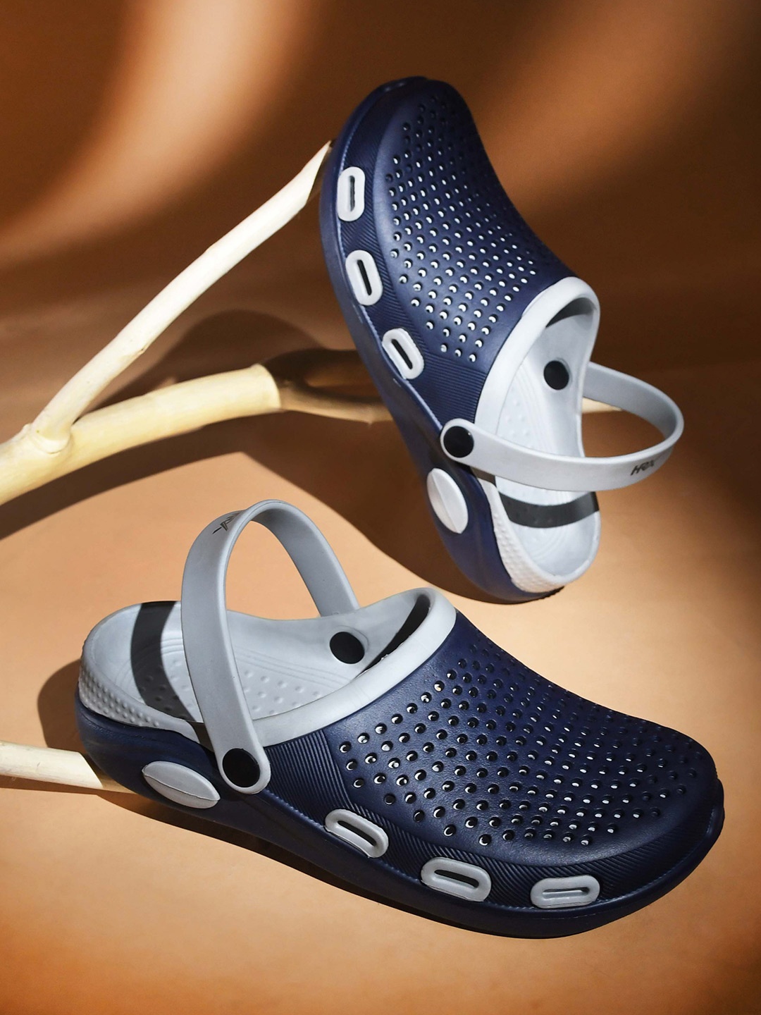 

HRX by Hrithik Roshan Men Blue Grey Self Design Clogs