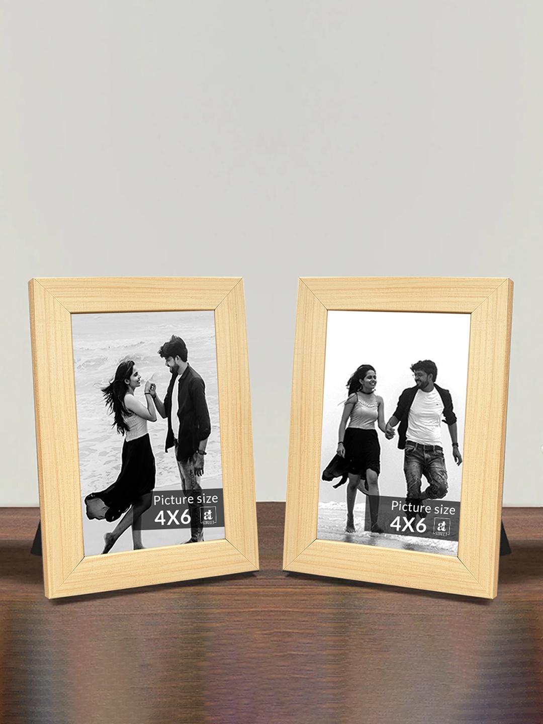 

Art Street Black & Beige 2 Pieces Wooden Table Photo Frames