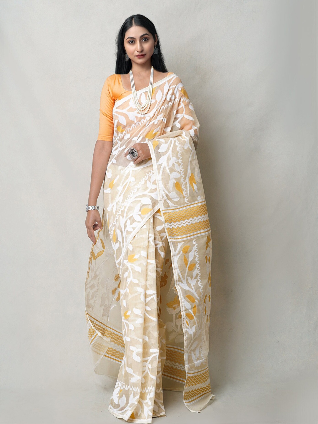 

Unnati Silks Woven Design Pure Cotton Handloom Jamdani Saree, Cream