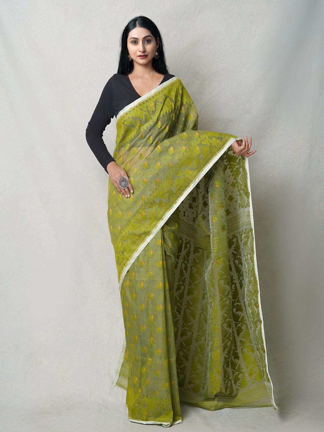 

Unnati Silks Woven Design Pure Cotton Jamdani Saree, Green