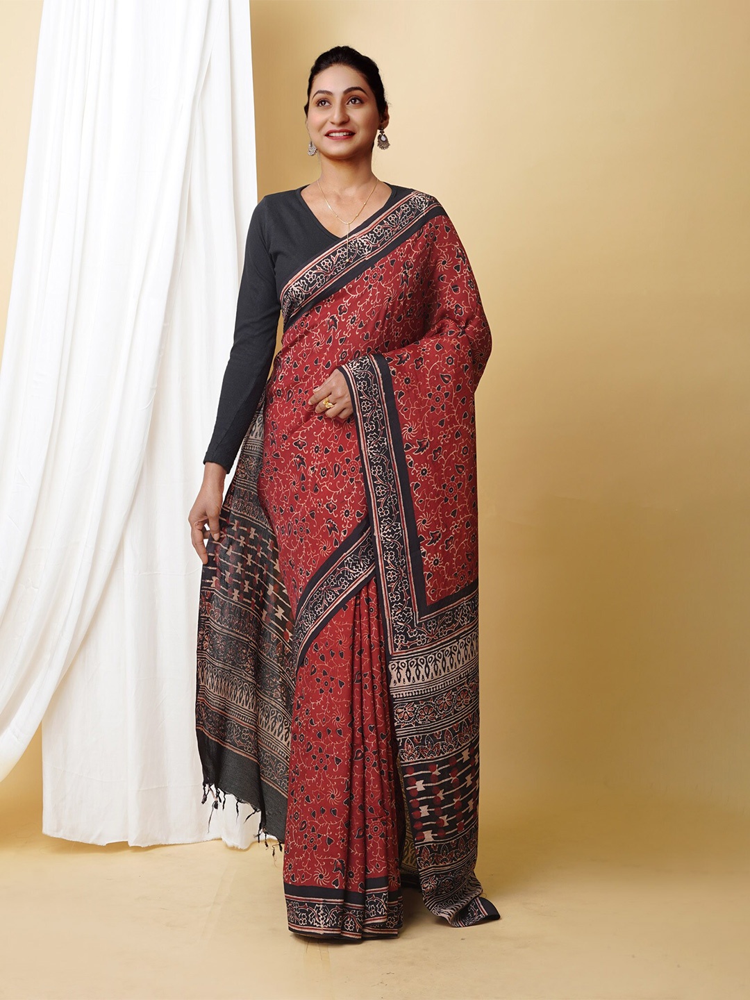 

Unnati Silks Ajrak Printed Handloom Chanderi Saree, Red