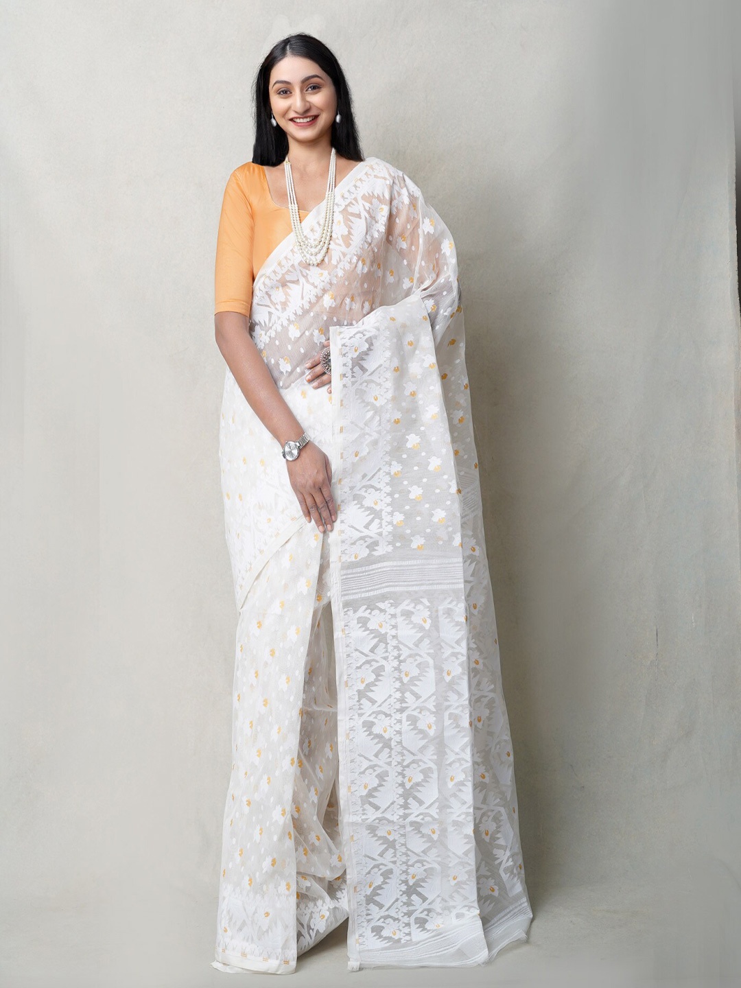 

Unnati Silks Woven Design Pure Cotton Handloom Jamdani Saree, White