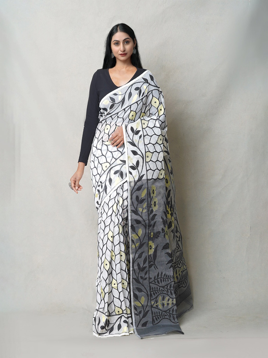 

Unnati Silks Pure Cotton Handloom Jamdani Saree, White