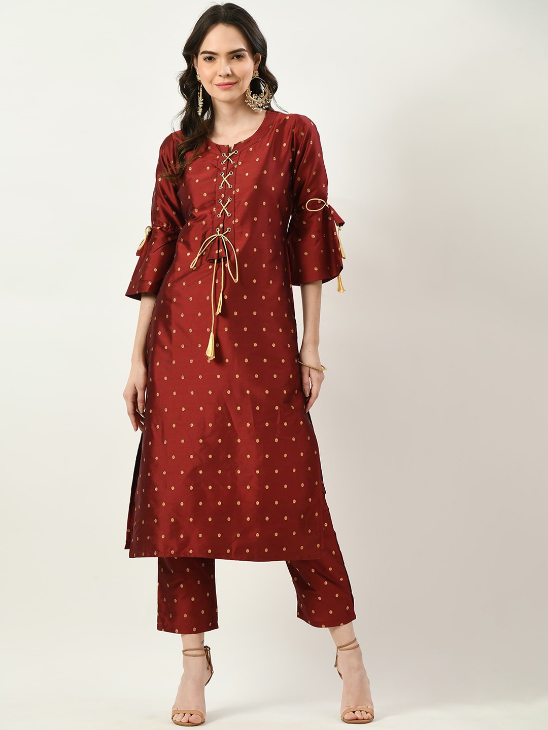 

FRENY FASHION Geometric Woven Design Tie-Up Neck Straight Kurta With Trouser, Red
