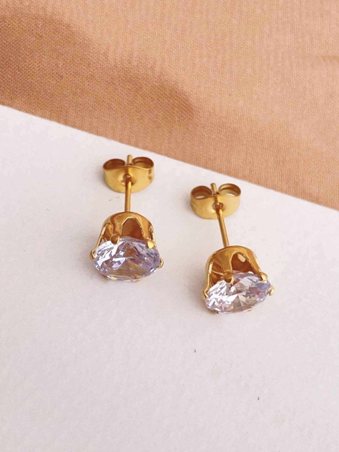 

VAGHBHATT Stainless Steel Square Studs, Gold
