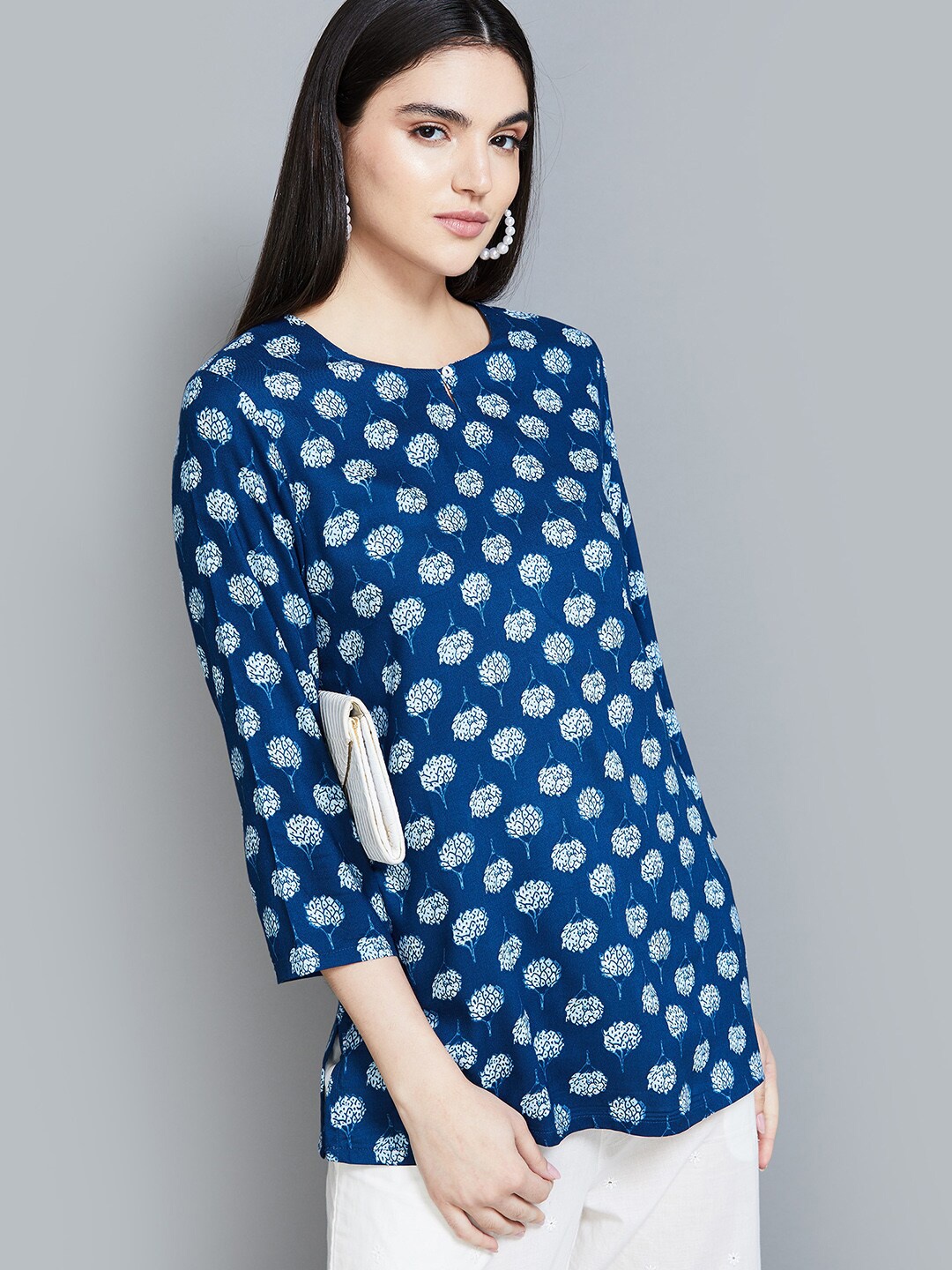 

Melange by Lifestyle Floral Printed Pure Cotton Kurti, Violet