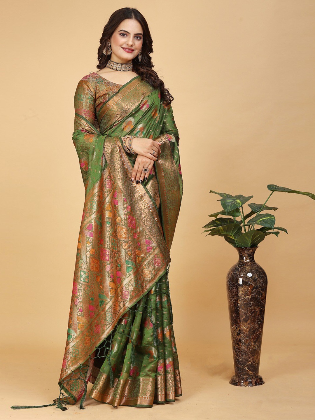

K 5 Fashion Ethnic Motifs Woven Design Zari Organza Saree, Green