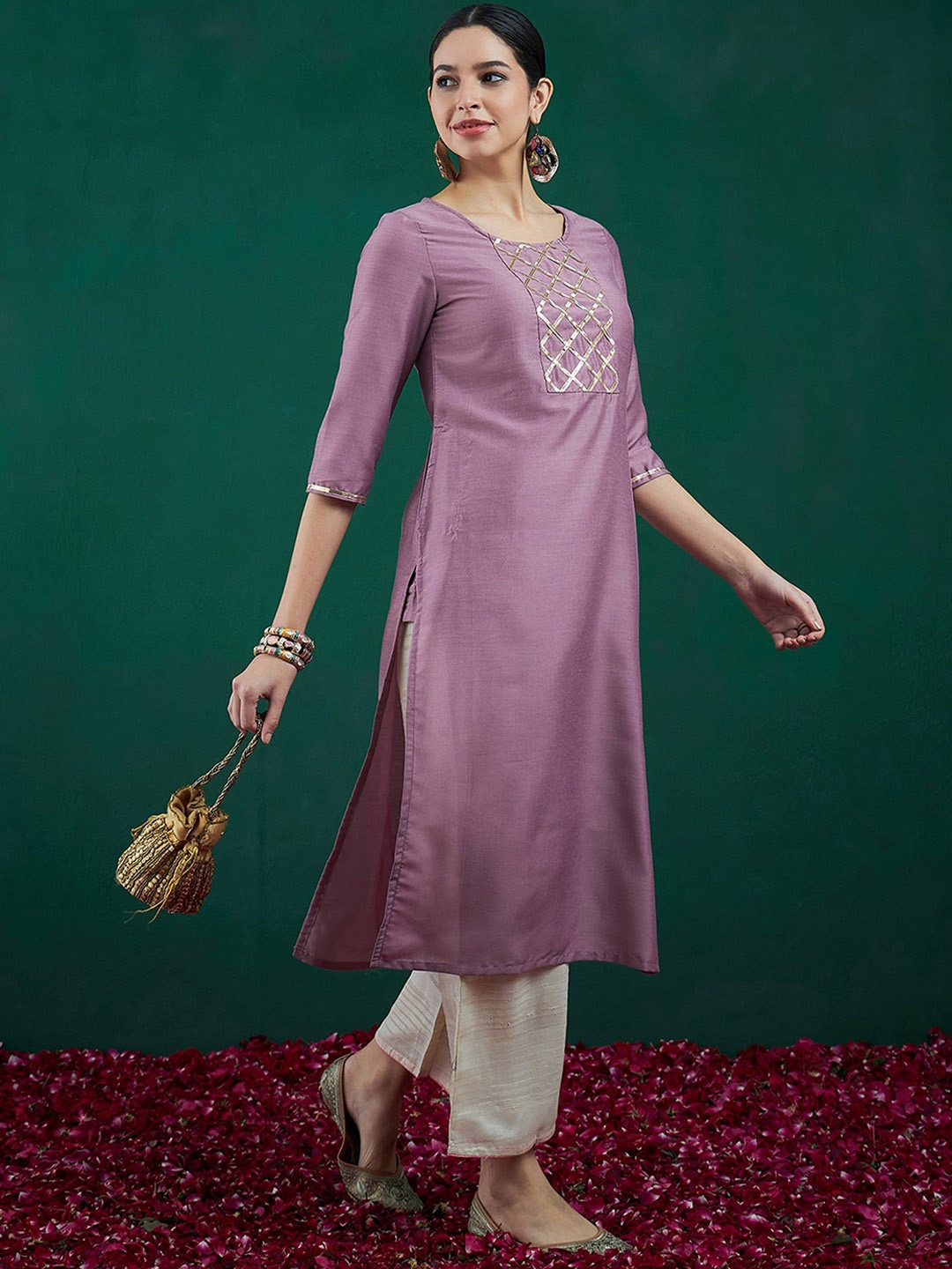 

Indo Era Yoke Design Three-Quarter Sleeves Straight Kurta, Lavender