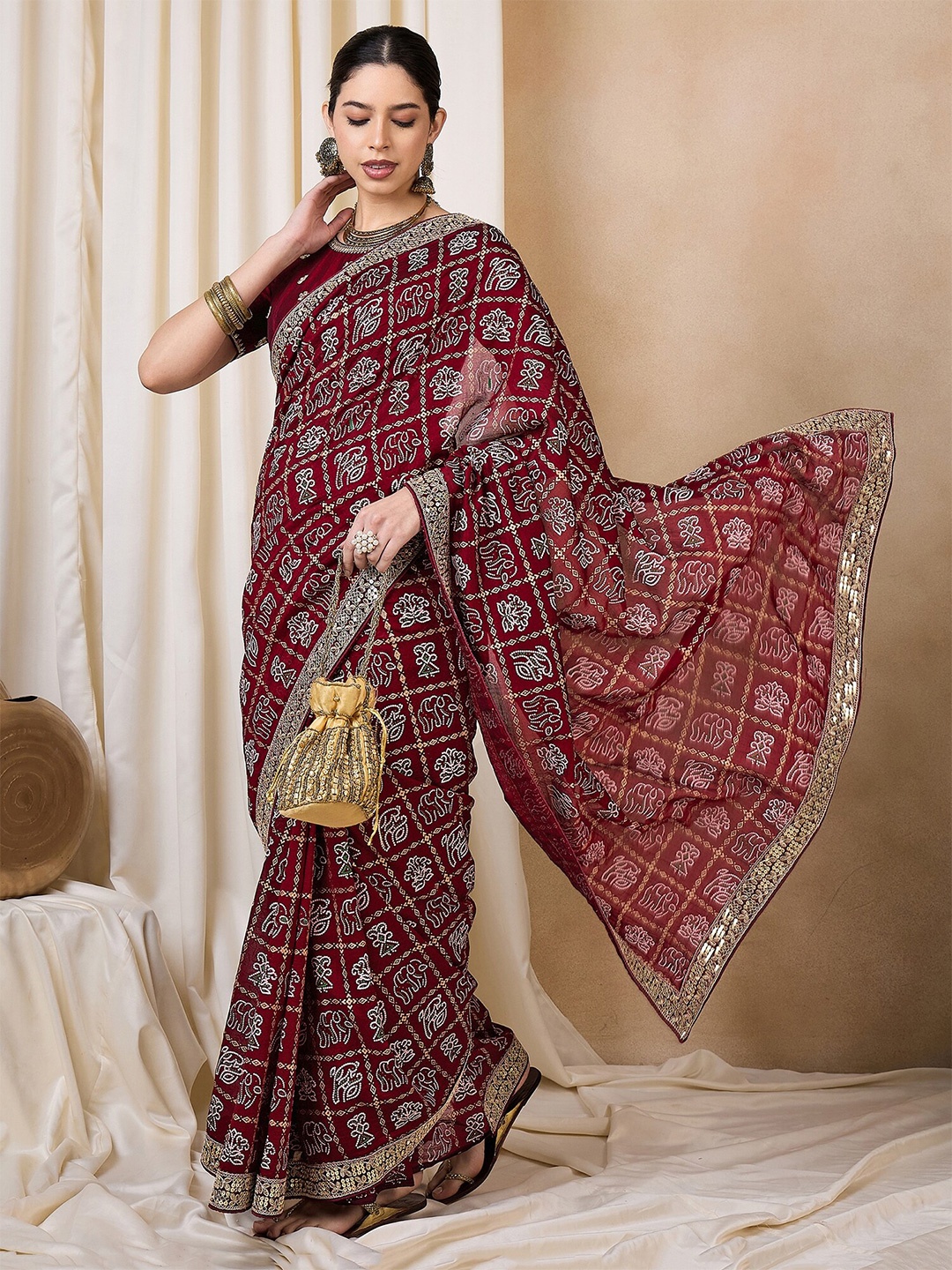 

KAVINDI Pure Georgette Bandhani Saree, Maroon