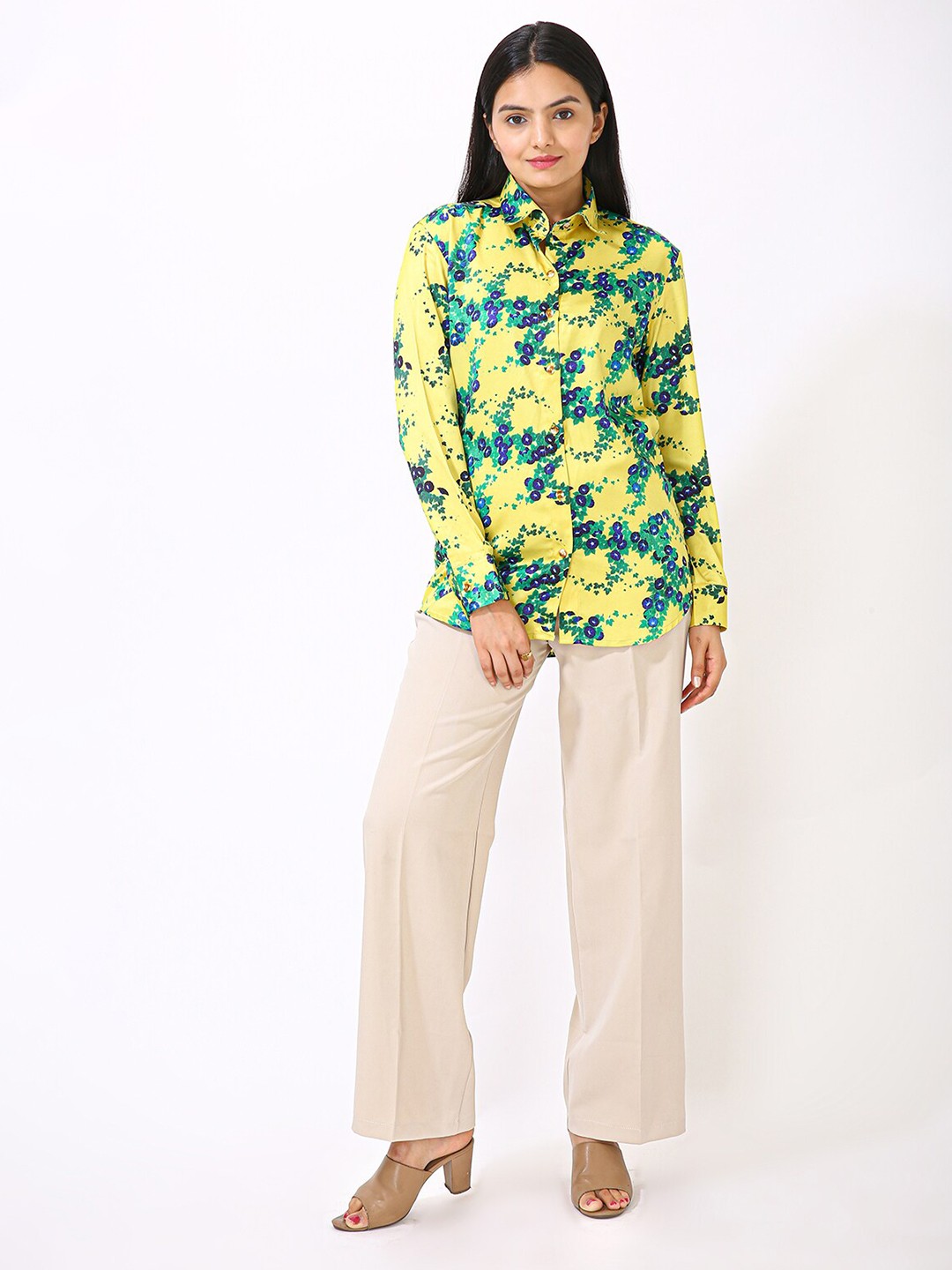 

MatterBlue Modern Floral Printed Spread Collar Long Sleeves Satin Shirt, Yellow