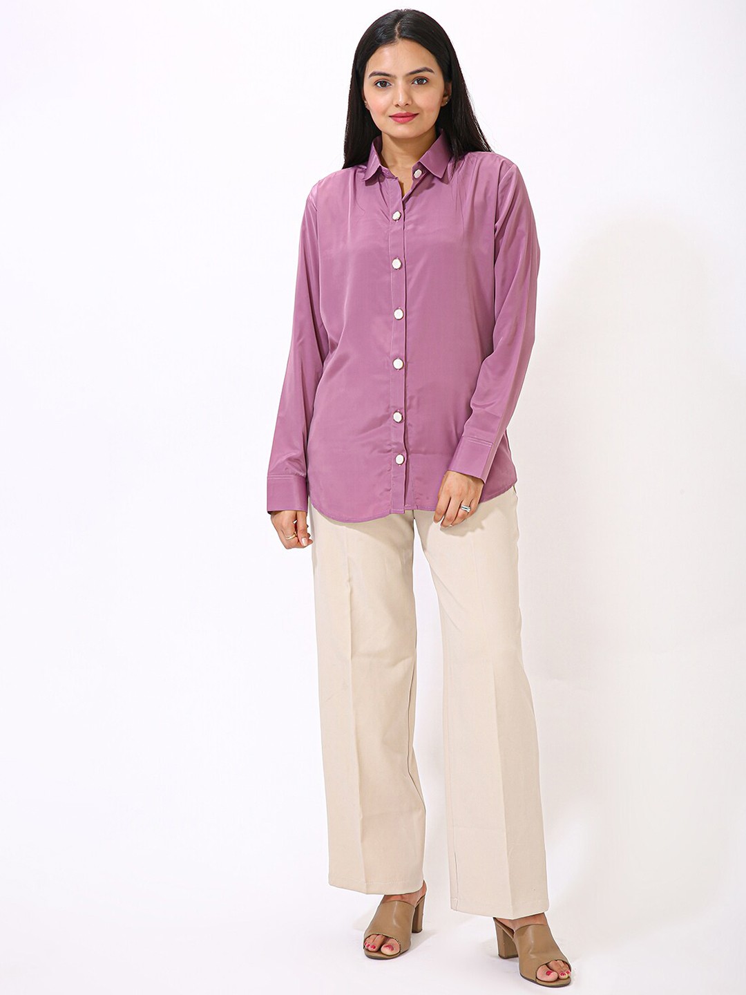 

MatterBlue Classic Spread Collar Long Sleeves Crepe Shirt, Lavender