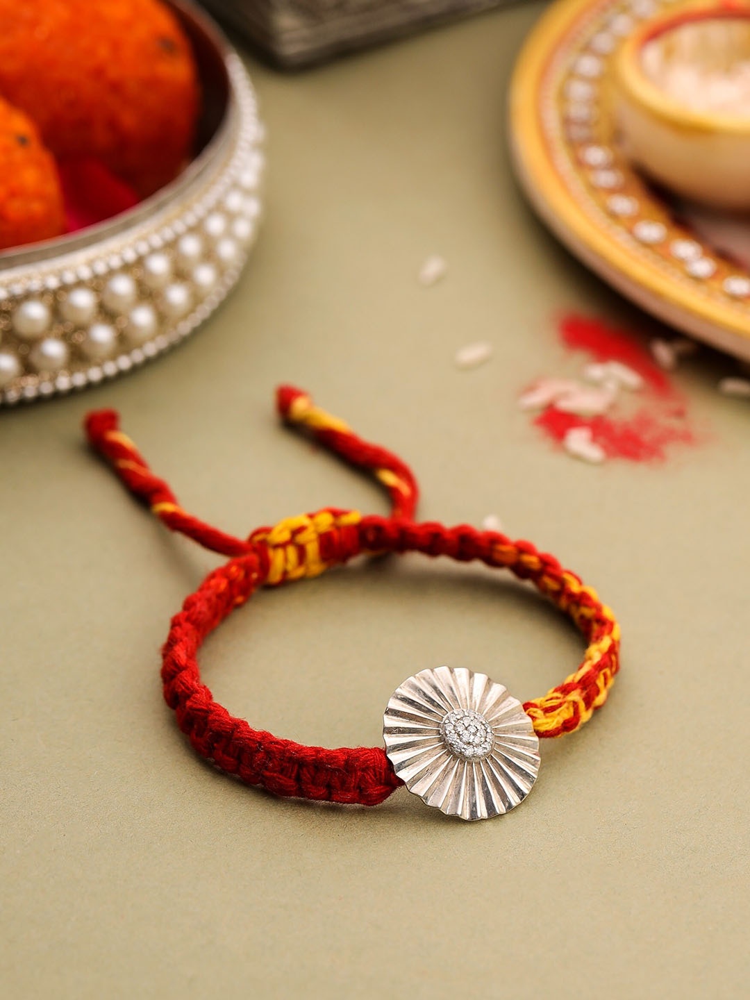 

925 Sterling Silver Mossanite Studded Round Rakhi For Brother