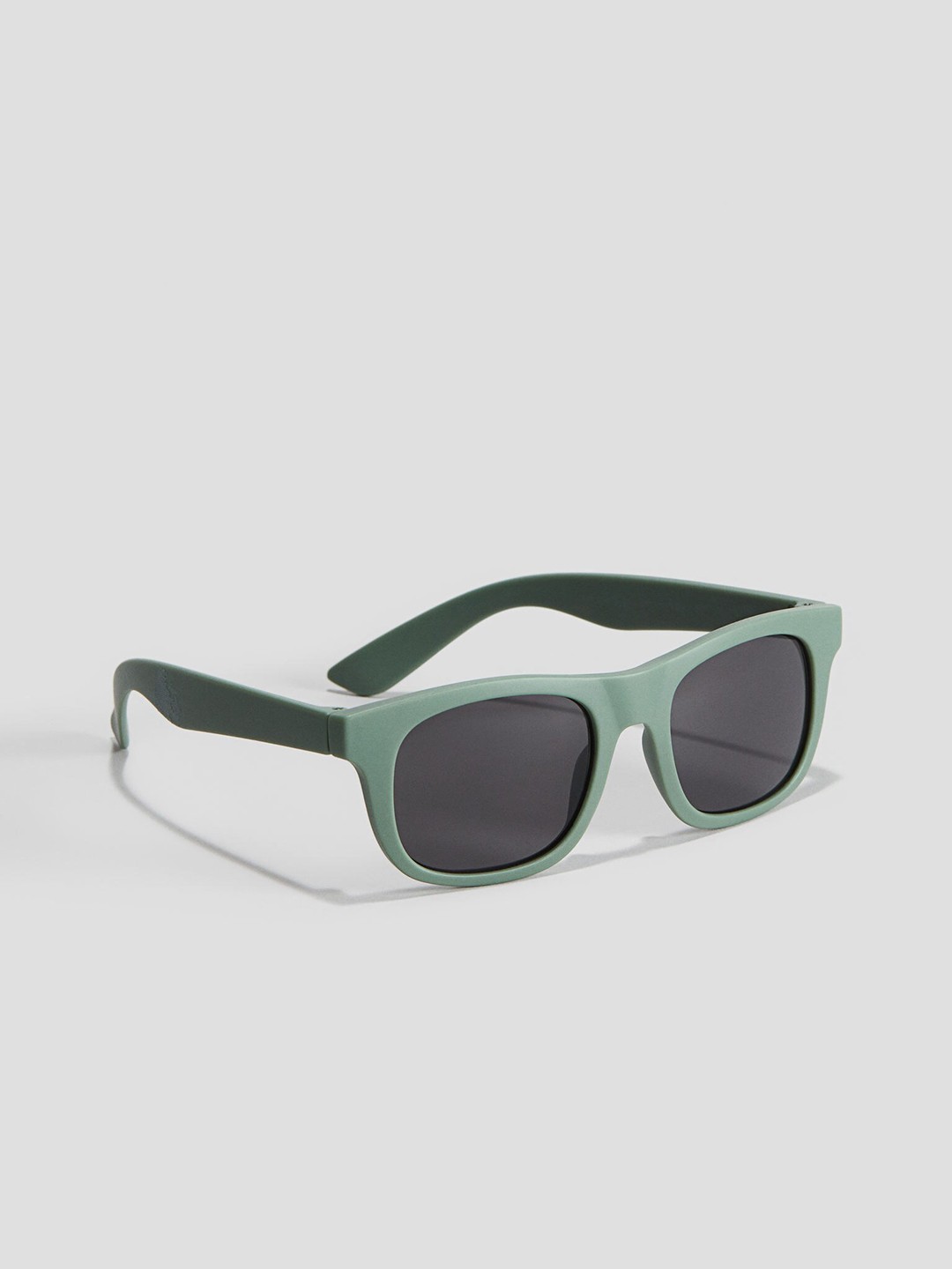 

H&M Boys Sunglasses, Green
