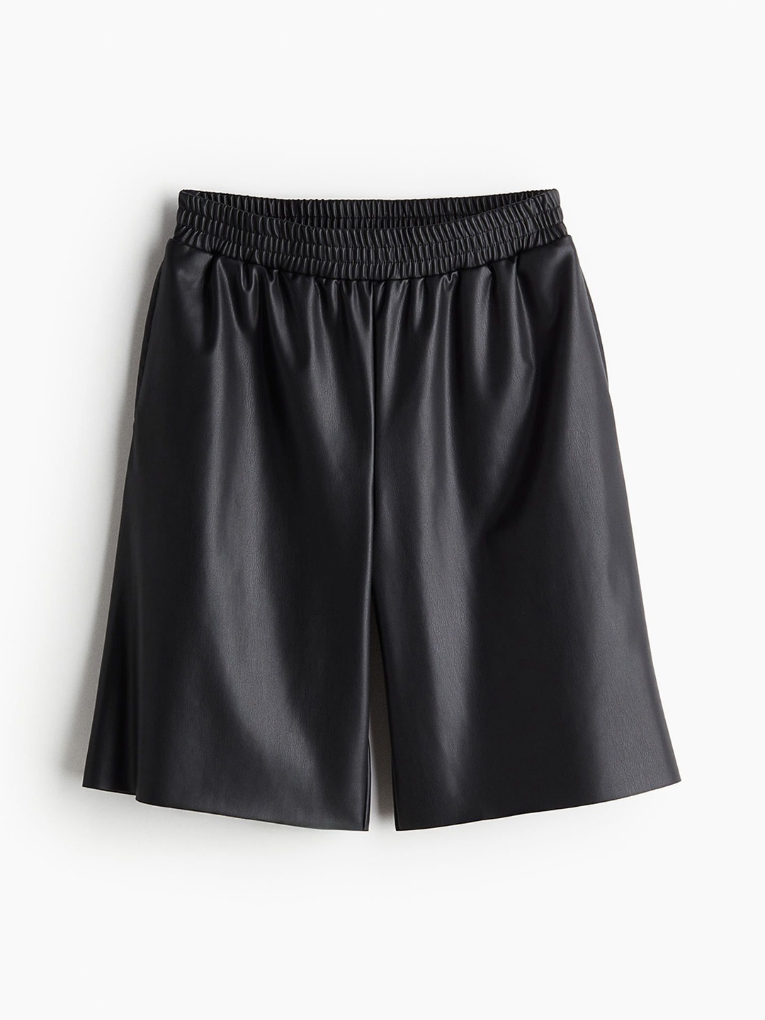 

H&M Women Coated Bermuda Shorts, Black