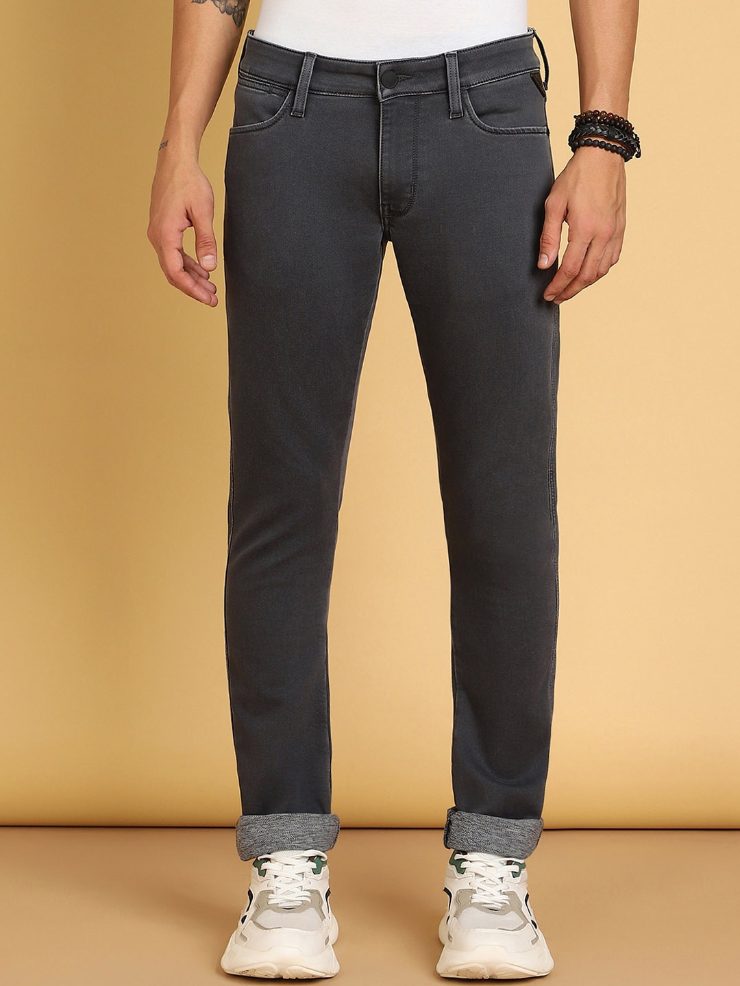

Wrangler Men Vegas Skinny Fit Low-Rise Stretchable Jeans, Grey