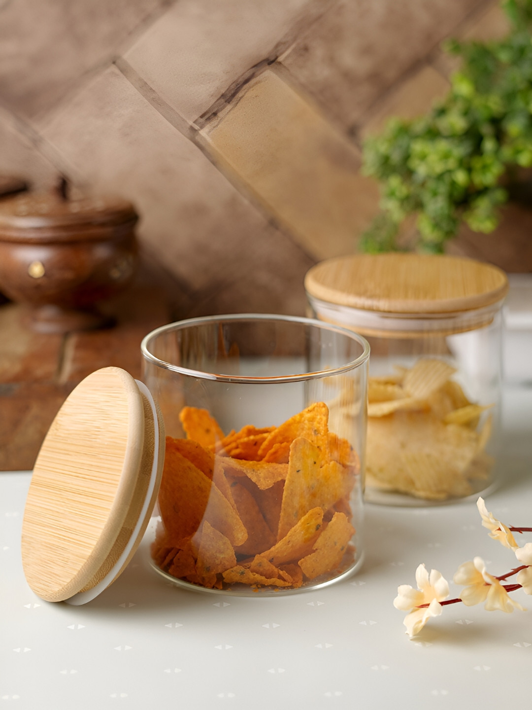 

Aura Transparent & Beige 2 Pcs Glass Containers