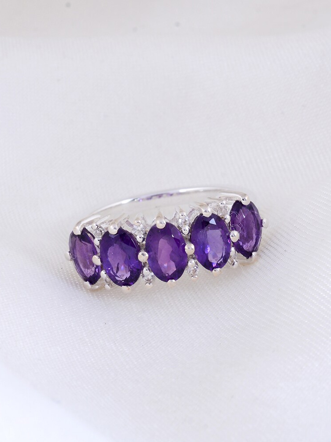 

HIFLYER JEWELS 92.5 Sterling Silver Amethyst-Studded Finger Ring