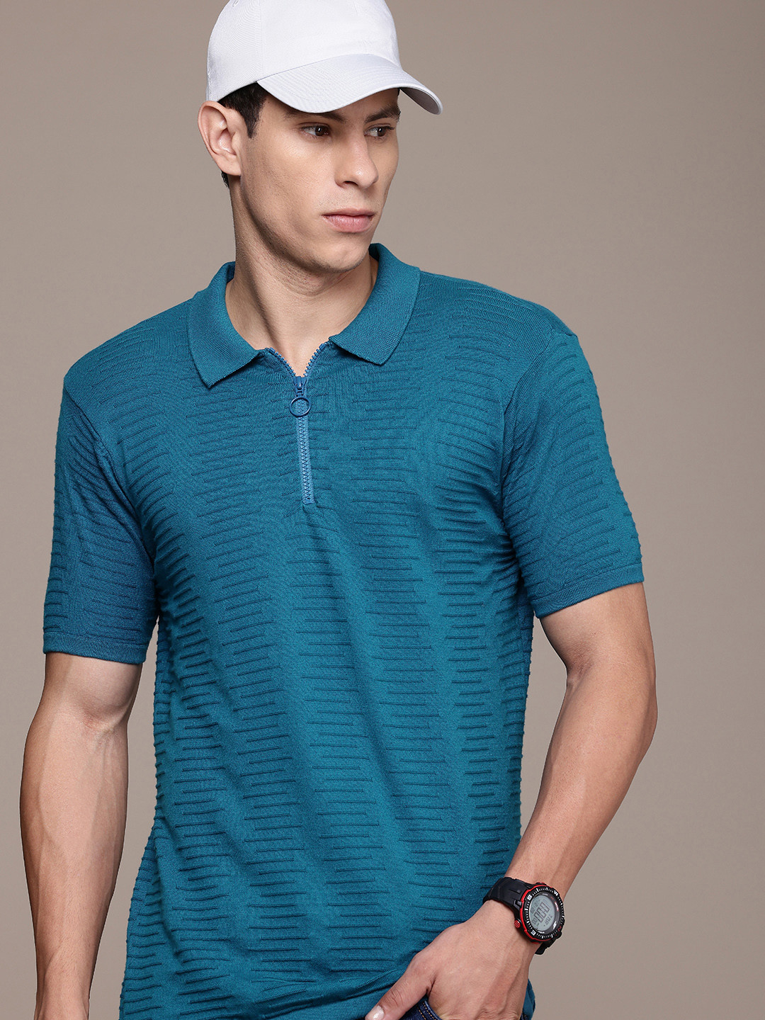 

Roadster Men Self Design Polo Collar T-shirt, Teal