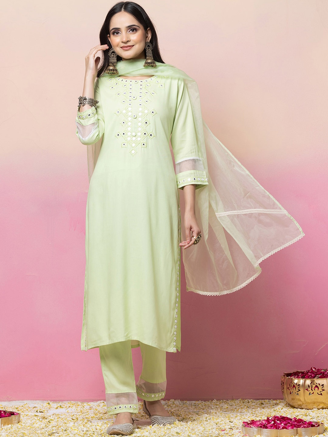 

INDYA Embroidered Round Neck Straight Kurta & Trousers With Dupatta, Green