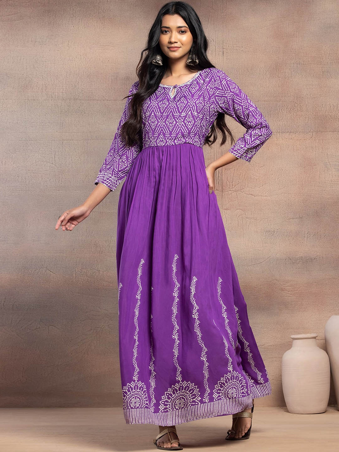 

INDYA Ethnic Motifs Printed Keyhole Neck Indie Floral Anarkali Kurta, Purple