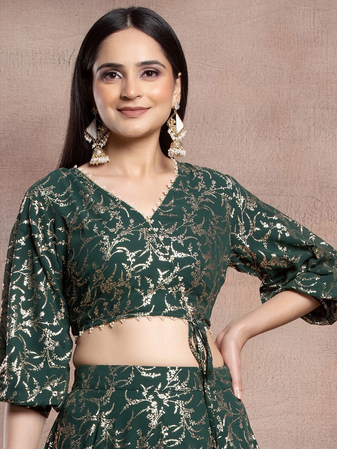 

INDYA Ethnic Motifs Printed V-Neck Puff Sleeves Blouson Top, Green