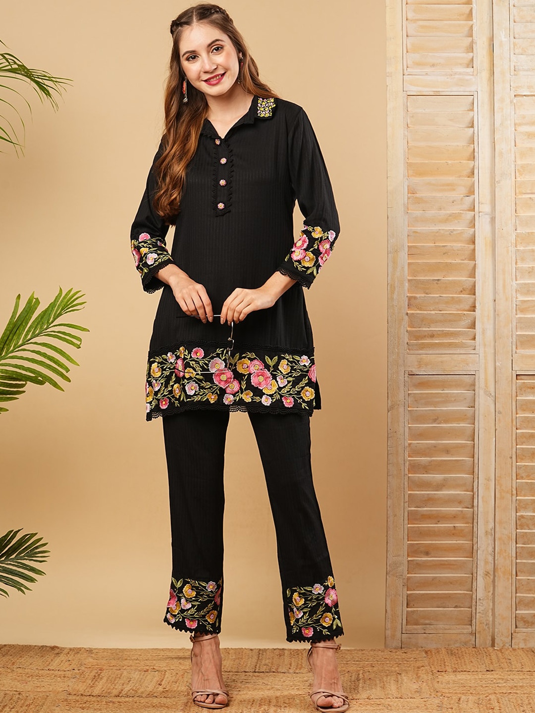 

FASHOR Embroidered Top And Trouser Co-Ords, Black