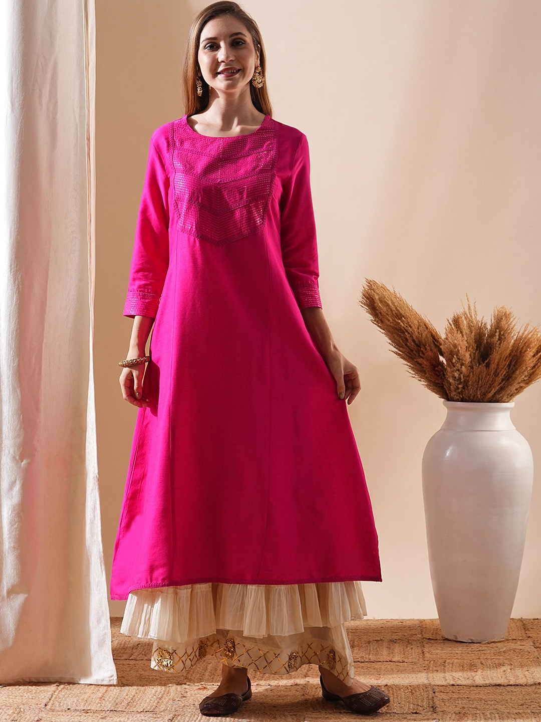 

FASHOR Ethnic Motifs Yoke Design Sequinned Cotton Silk A-Line Panelled Kurta, Pink